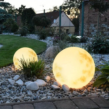 Glenn - Moderner LED Mond für den Garten