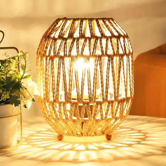 Booh - Schöne Boho Rattan Lampe