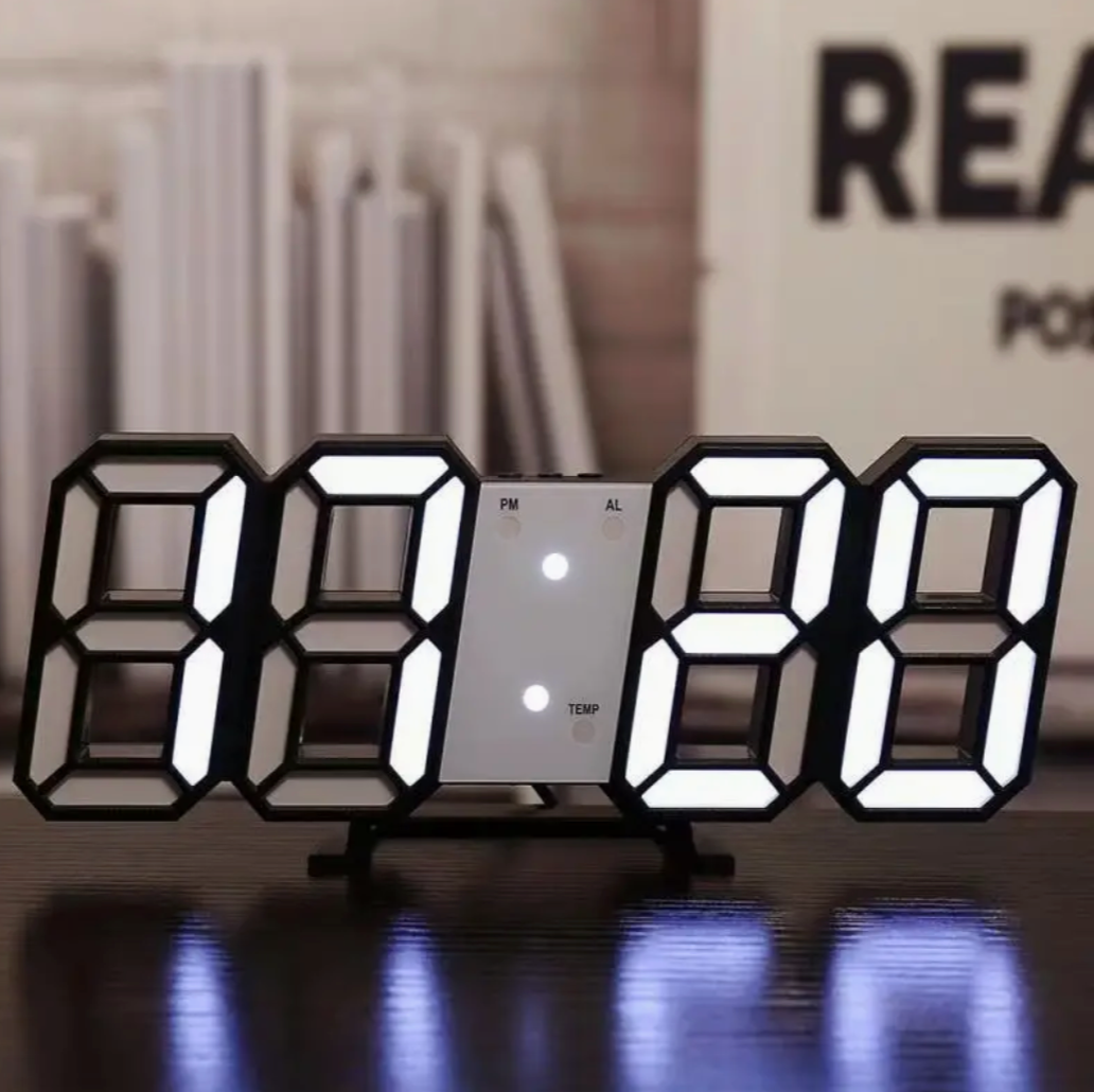 CLOCK - Stylische Digitale 3D LED Uhr