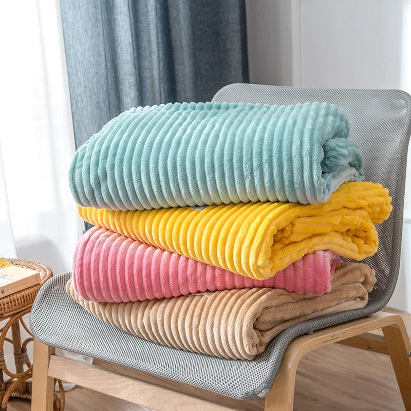 LuxeLine | gestreifte flanell-decken